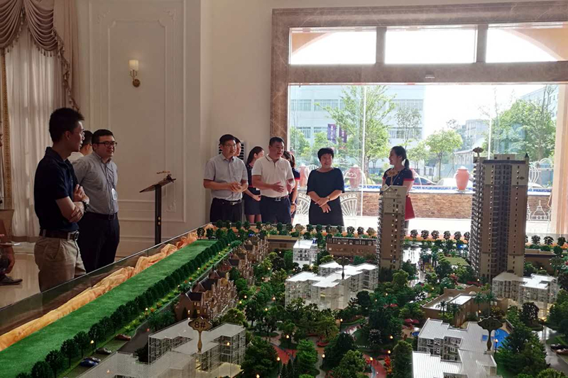 ���ݳ�����ί��ǽ��Ҵ��ӿ��������Ͷ�ʼ���